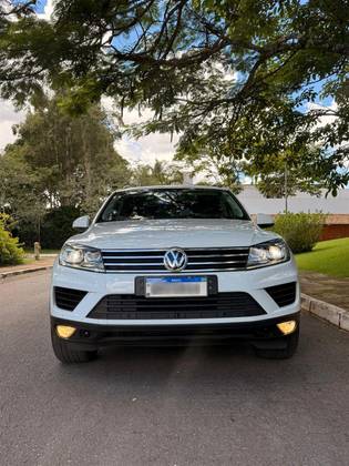 VOLKSWAGEN TOUAREG 3.6 FSI V6 24V GASOLINA 4P TIPTRONIC VOLKSWAGEN TOUAREG 3.6 FSI V6 24V GASOLINA 4P TIPTRONIC